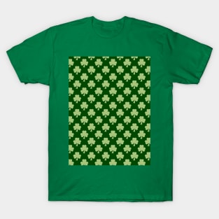 Shamrock Clover Polka dots St. Patrick's Day green pattern T-Shirt